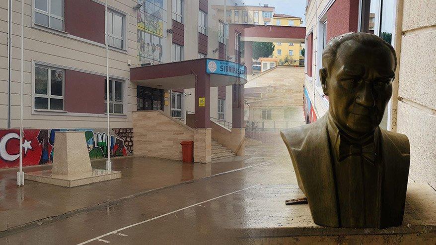 Atat&uuml;rk b&uuml;st&uuml;ne &ccedil;irkin saldırı! Saldırgan tutuklandı