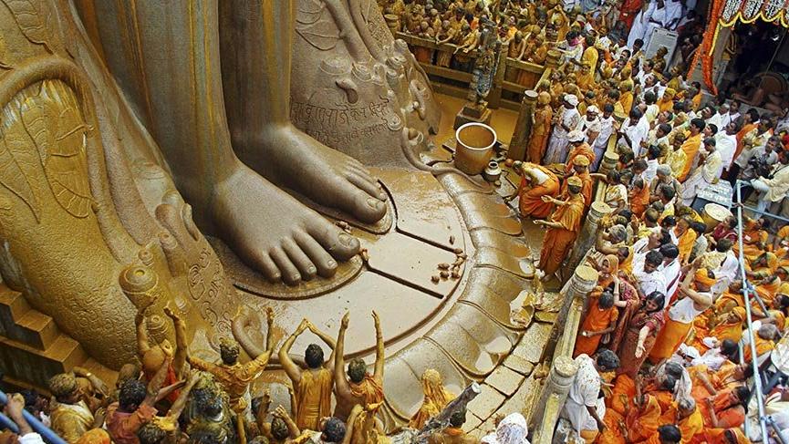 Hindistan’ın tarih kokan kenti Shravanabelagola