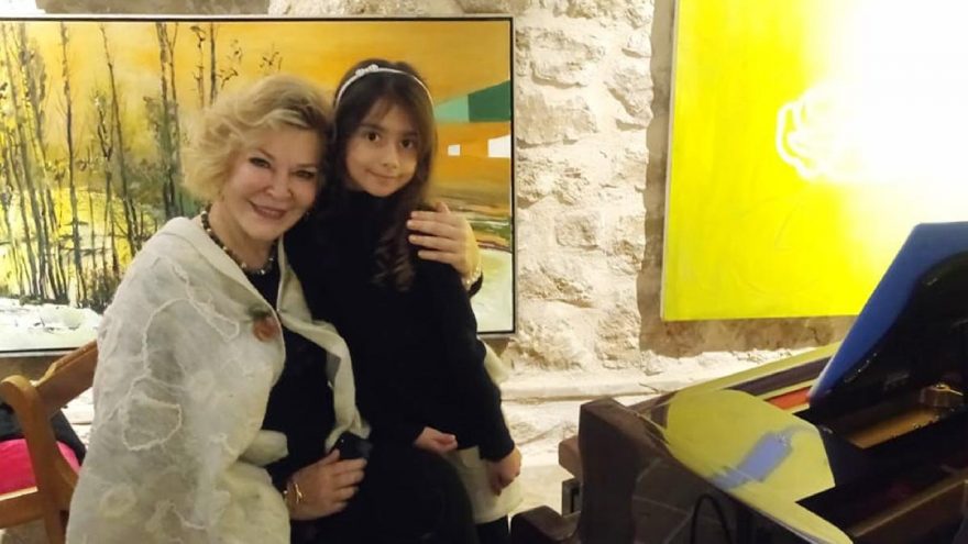 Piyanonun altın kızı Nil, idolü Gülsin Onay’la aynı sahnede