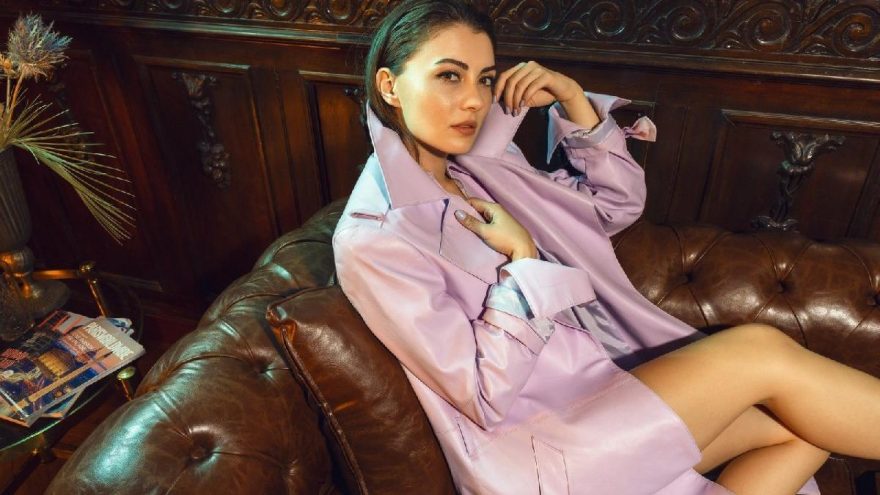 Burcu Özberk kimdir? Güzel oyuncu Burcu Özberk kaç yaşında?