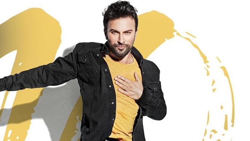Megastar Tarkan Tevetoğlu’nun annesi hastaneye kaldırıldı!