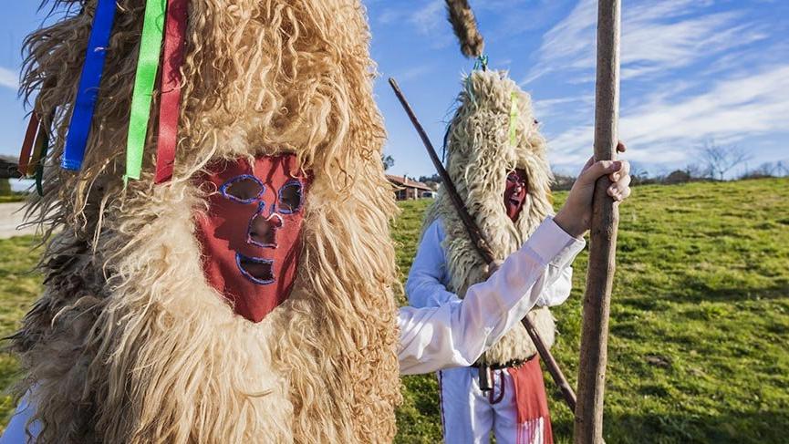 İspanyolların tuhaf festivali Sidro