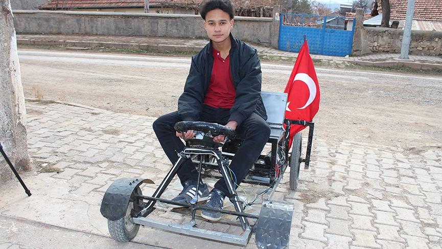 14 yaşında kendi elektrikli aracını yaptı