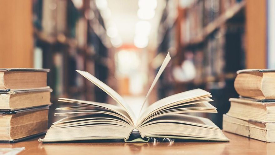 Edebiyat ve müzik meraklılarına arşivlik iki kitap