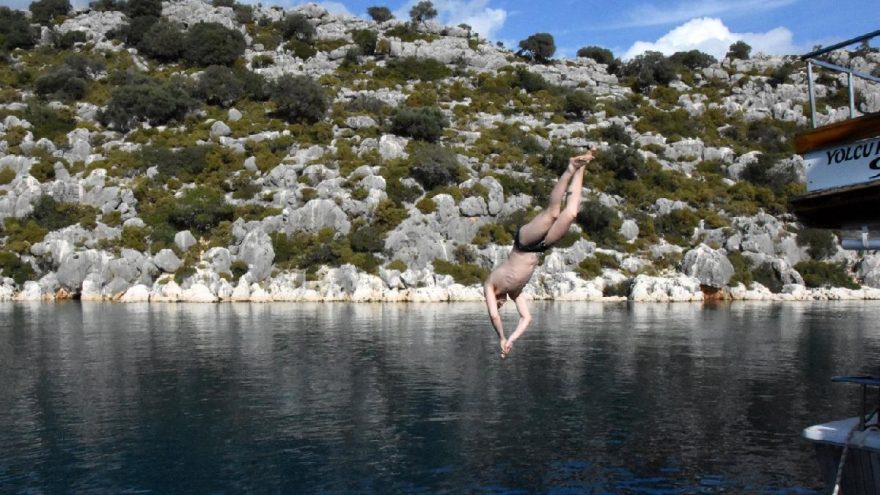 Kış ortasında deniz keyfi