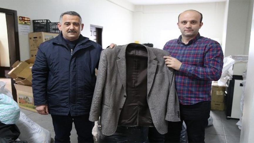 Yardım kampanyası için gönderilen ceketten 10 bin lira çıktı