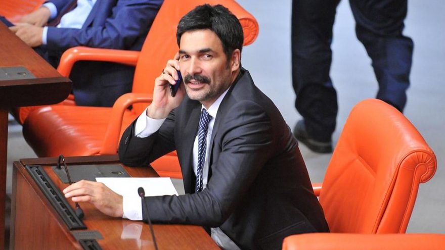 Uğur Işılak’tan Aşık Mahzuni Şerif’e büyük terbiyesizlik