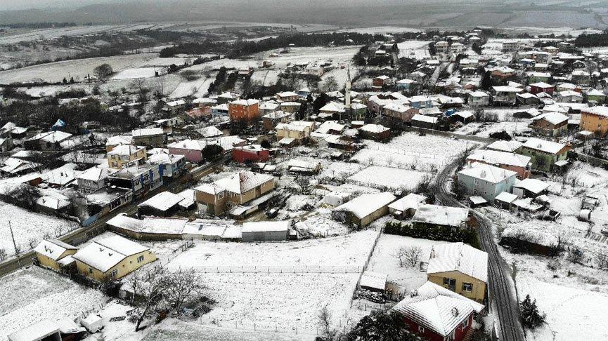 Meteoroloji Den Soguk Hava Uyarisi Istanbul A Kar Gorundu Son Dakika Haberleri