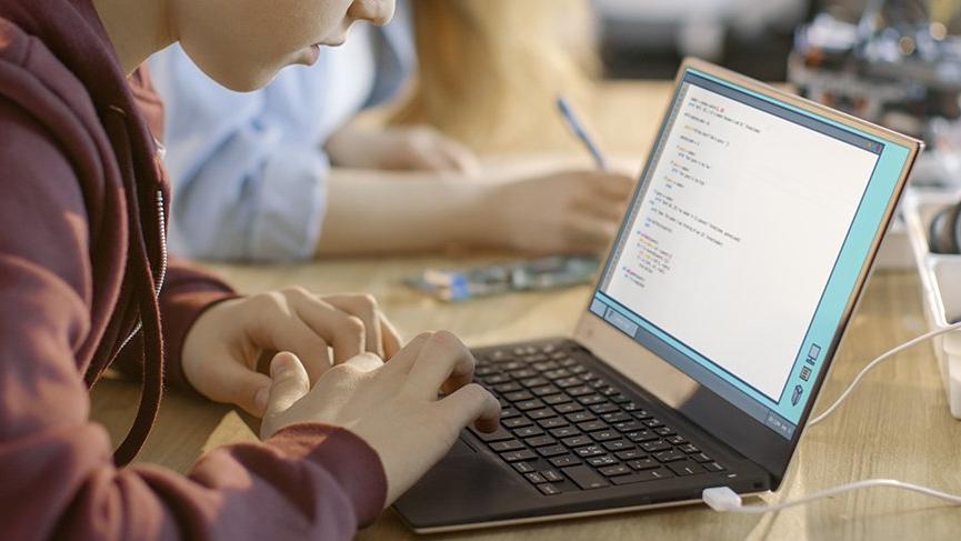 E-Okul VBS giriş: E Okul’dan ders programı ve devamsızlık sorgulama…
