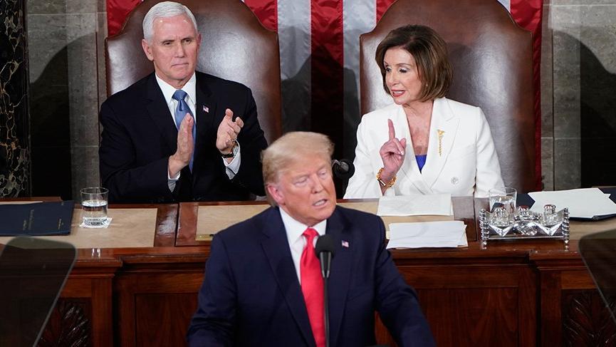 Trump, Senato’daki oylamalarda aklandı!