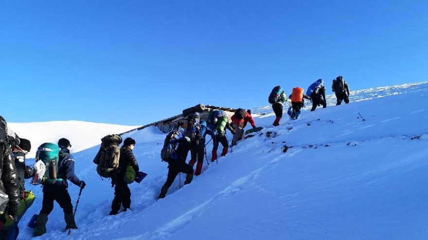Zigana Dağı’nda -15 derecede kış eğitimi