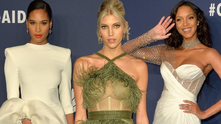 2020 AmfAR Gala’da kırmızı halı şıklığı
