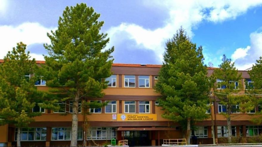 Tarihi okul ranta kurban gidebilir