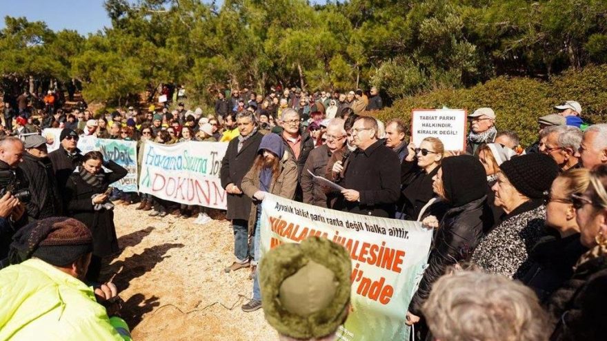 Ayvalık’ta ‘rant’ protestosu! Yüzlerce kişi akın etti!