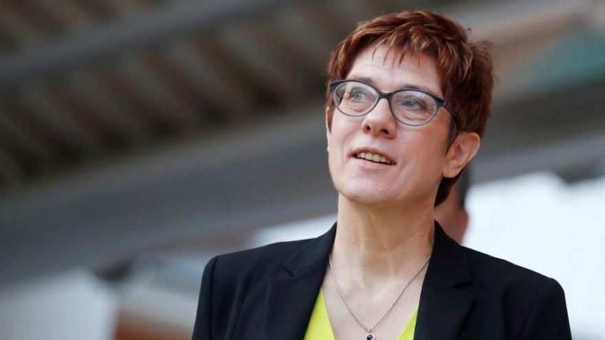 Merkel’in halefinden şok karar: Katılmayacak