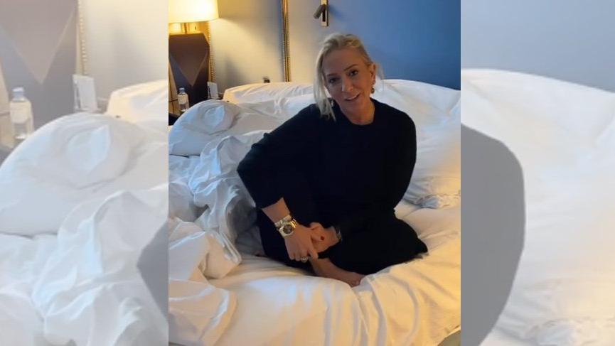 Saba Tümer, David Beckham’ın yattığı yatakta…