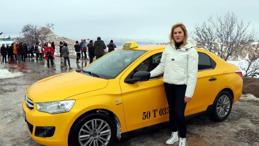 Kapadokya’nın tek kadın taksicisi göreve başladı