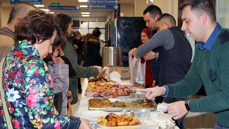 Trakya Üniversitesi’nden depremzede öğrencilere yardım eli