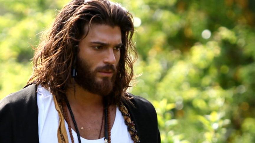 Can Yaman’ın ‘Survivor’ sunuculuğu da iptal oldu!