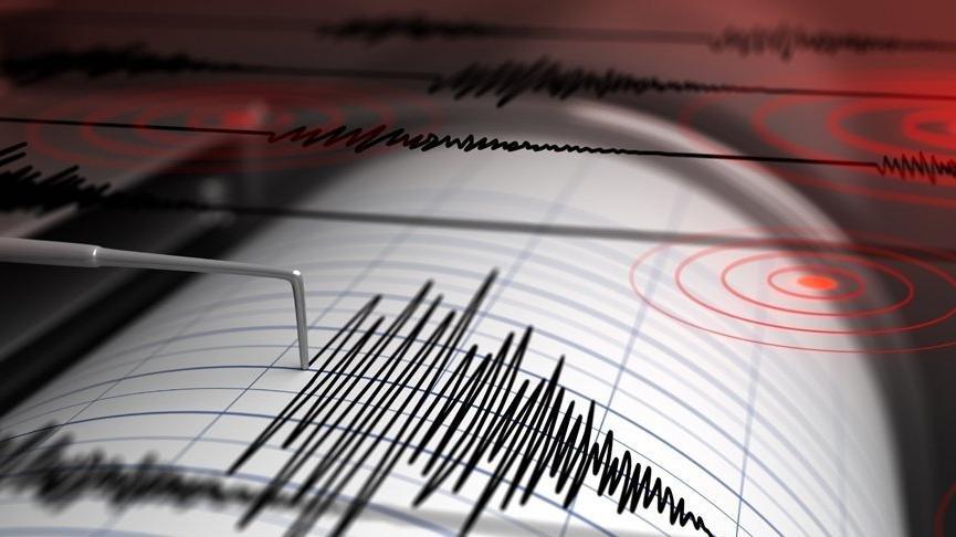 İran’da 5.8 büyüklüğünde deprem!