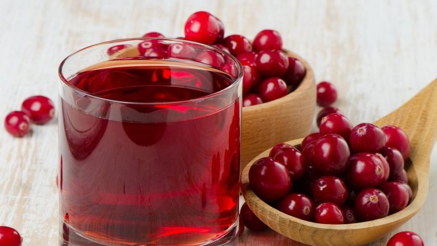 Kızılcık suyu kaç kalori? Kızılcık suyunun besin değerleri ve kalorisi…