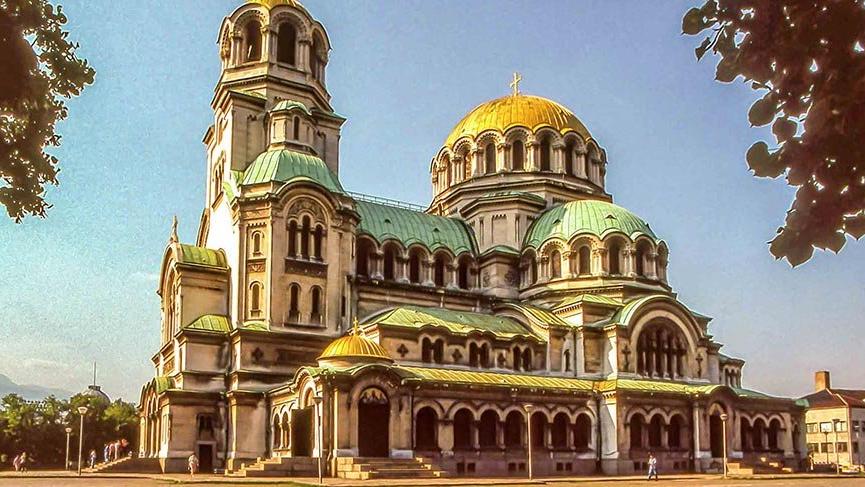 Sofya’nın simgesi St Alexander Nevsky Katedrali