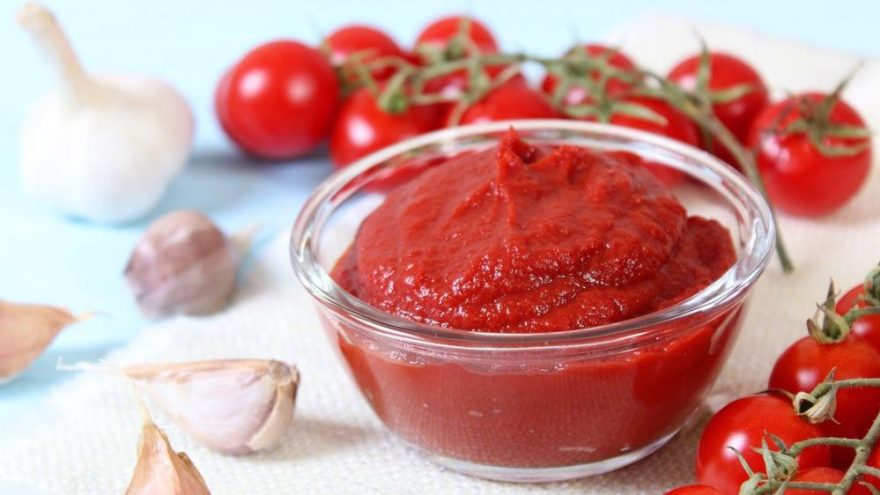 Domates salçası kaç kalori? Domates salçasının besin değerleri ve kalorisi…
