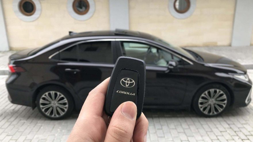 Bu da ‘hibrit olmayan’ Corolla!