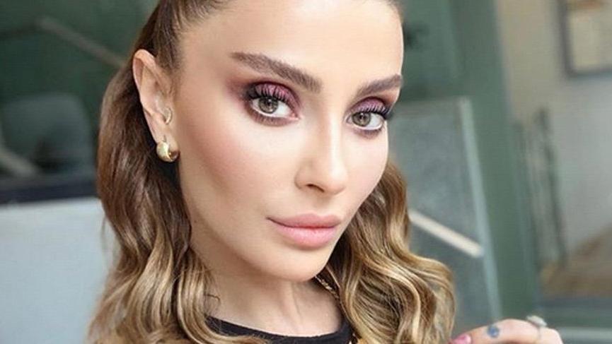 Özge Ulusoy’dan 20 bin lira istedi