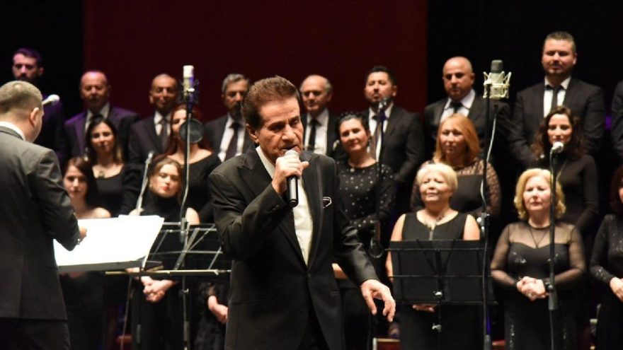 Zekai Tunca 50’nci sanat yılını Bilecik’te kutladı