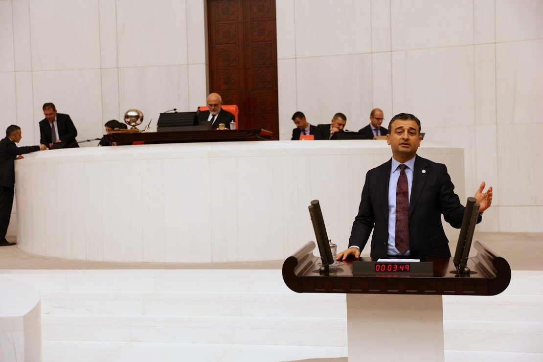 CHP Adana Milletvekili Burhanettin Bulut / Fotoğraf: Mehmet Serbes
