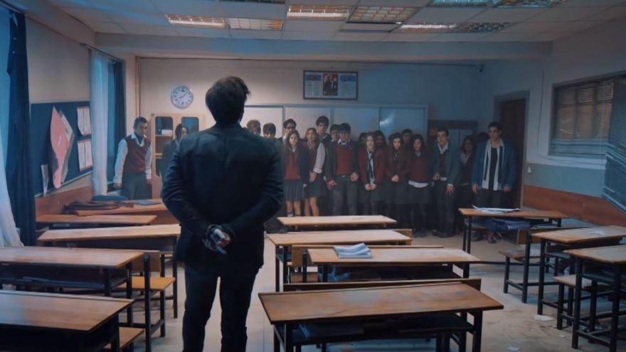 Öğretmen 2. yeni bölüm fragmanı yayınlandı! (Öğretmen dizisi 1. bölüm izle)