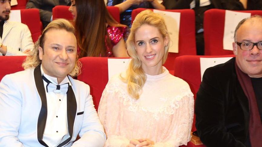 Onur Akay’a 30. Sanat Yılı Ödülü verildi!