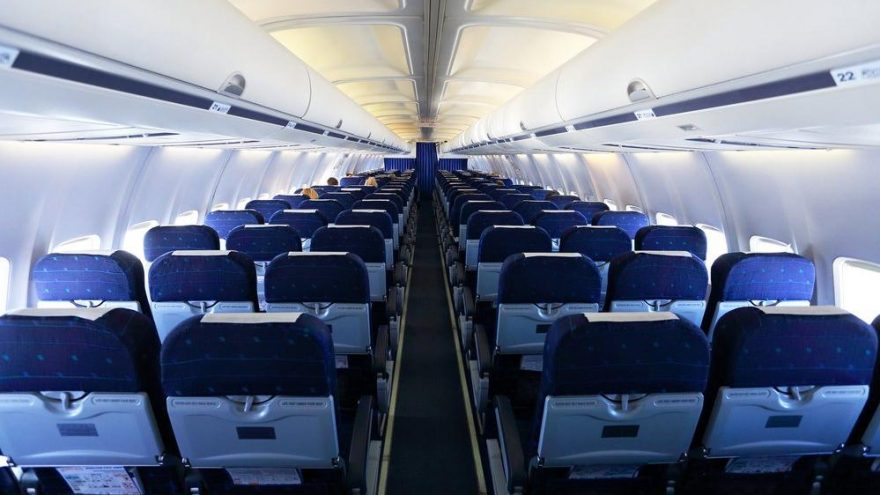 Hava yolu �irketleri bo� u�aklarla u�uyor