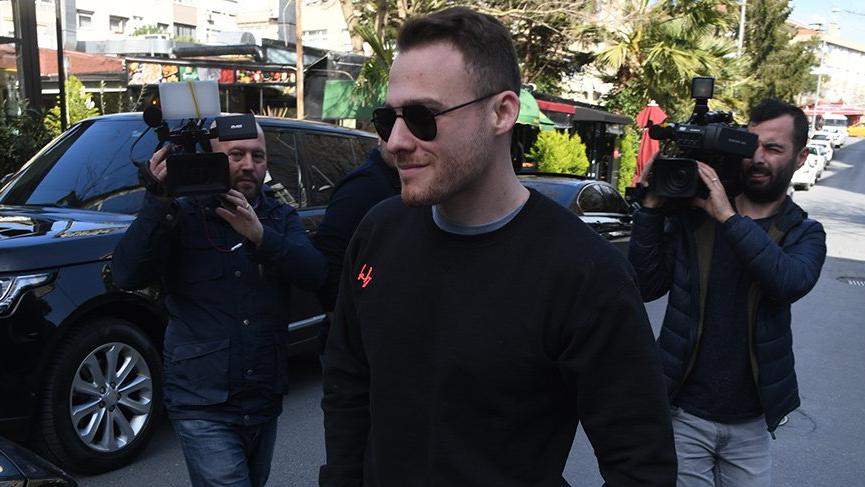Kerem Bursin: Beni karıştırmayın