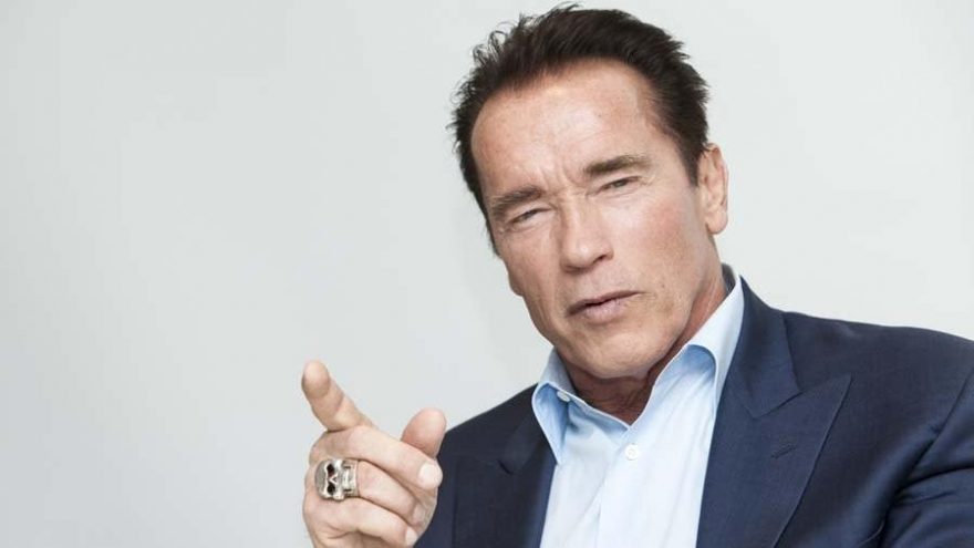 Arnold Schwarzenegger robotunu yapan şirkete 10 milyon dolarlık dava açtı