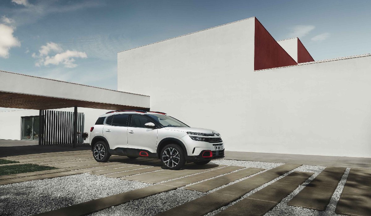 yeni-c5-aircross-suv-2-kopya.jpg