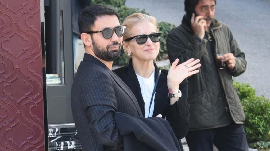 Burcu Esmersoy muhabirlere ‘Benden size haber çıkmaz’ dedi