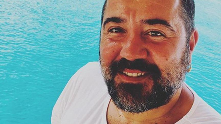 Ata Demirer, günün önemini unutmadı
