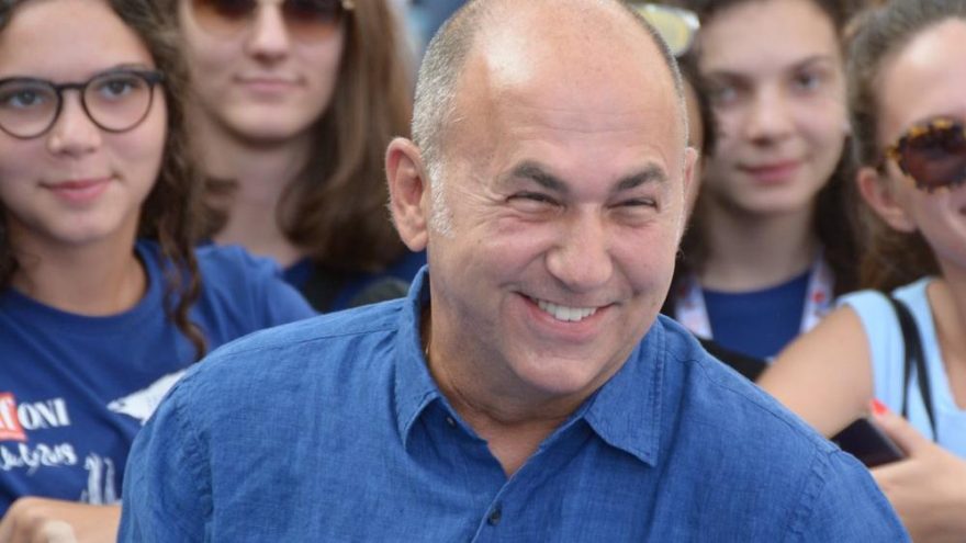 Ferzan Özpetek: İhtiyacımız olduğu anda bizi terk ettiğiniz için teşekkürler