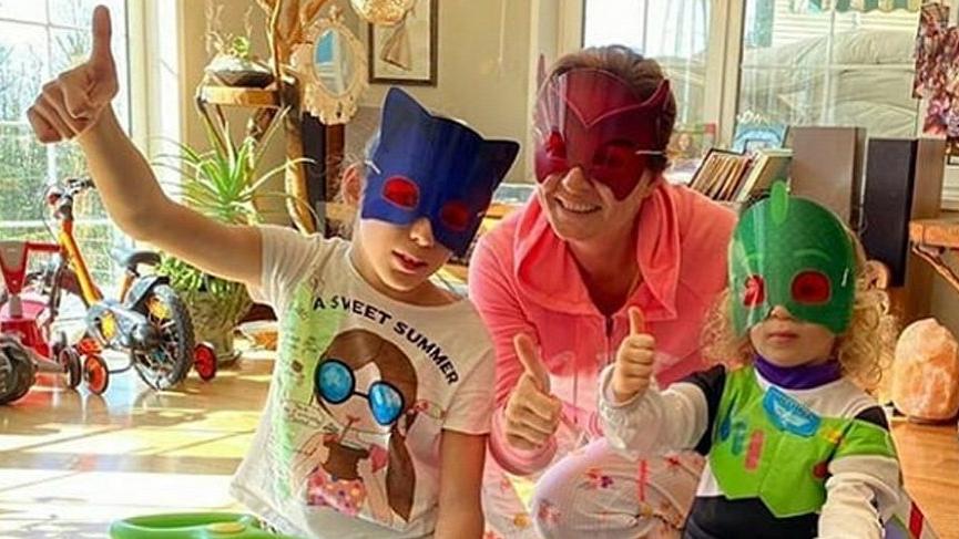 Ceyda Düvenci’nin aile keyfi