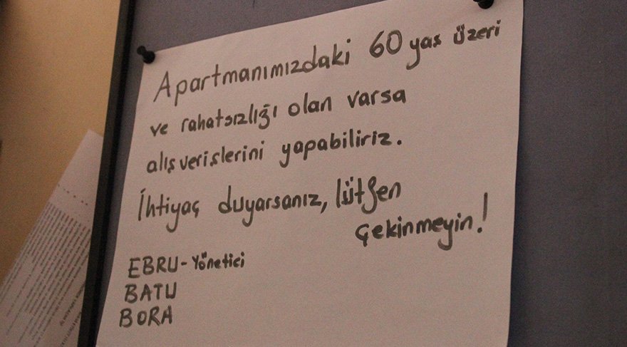 Salgin Nedeniyle Disari Cikamayan Yasli Komsulari Yerine Alisveris Yapiyor Guncel Yasam Haberleri