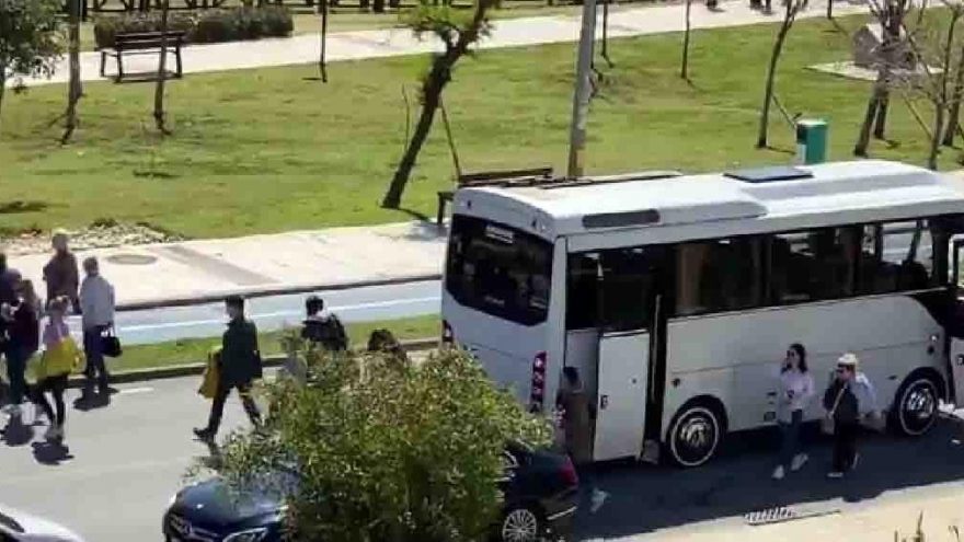 Antalya’da ‘evde kal’ çağrılarına rağmen tur gezisi düzenlediler