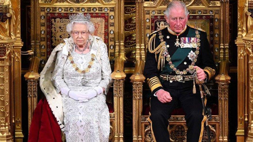 Buckingham Sarayı’nda bir çalışanda corona virüsü çıktı