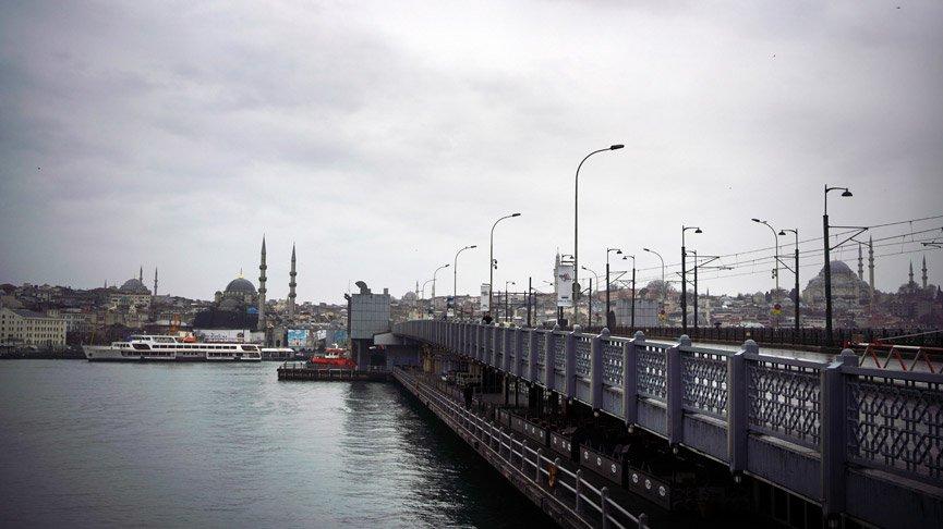 İstanbul'da caddeler ve sokaklar sessizliğe büründü!