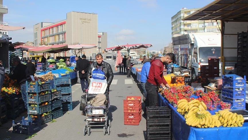 Pazarın en pahalı ürünü çilek ve limon oldu