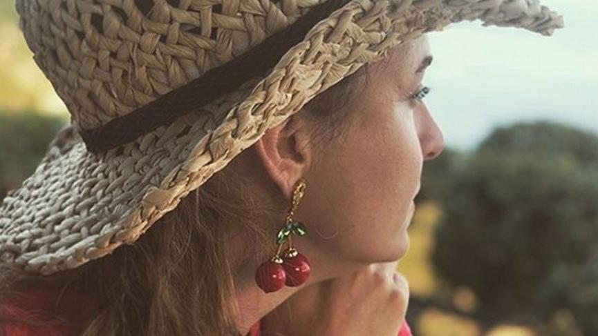 Ceyda Düvenci: Evde kal demeye utanıyorum