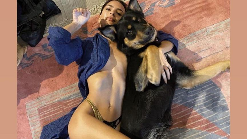 Emily Ratajkowsi’nin çıplak karantinası