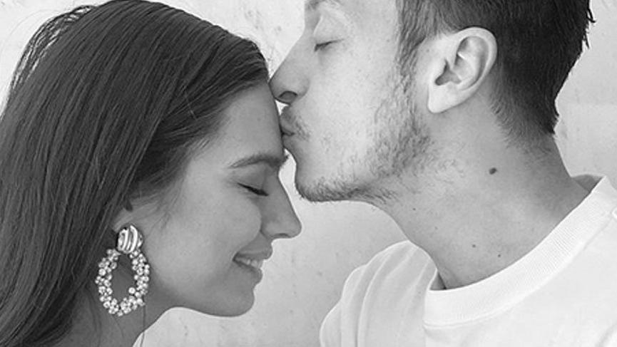 Mesut Özil’den pahalı doğum hediyesi iddiası!