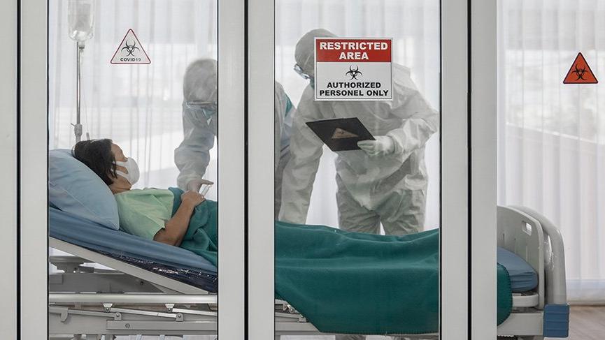 ‘Onkoloji personeli COVID ünitelerinde çalışmamalı’